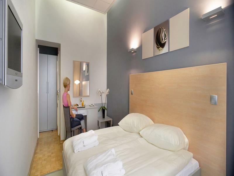Depandance Vila Higiea - Terme โดแบร์นา ภายนอก รูปภาพ