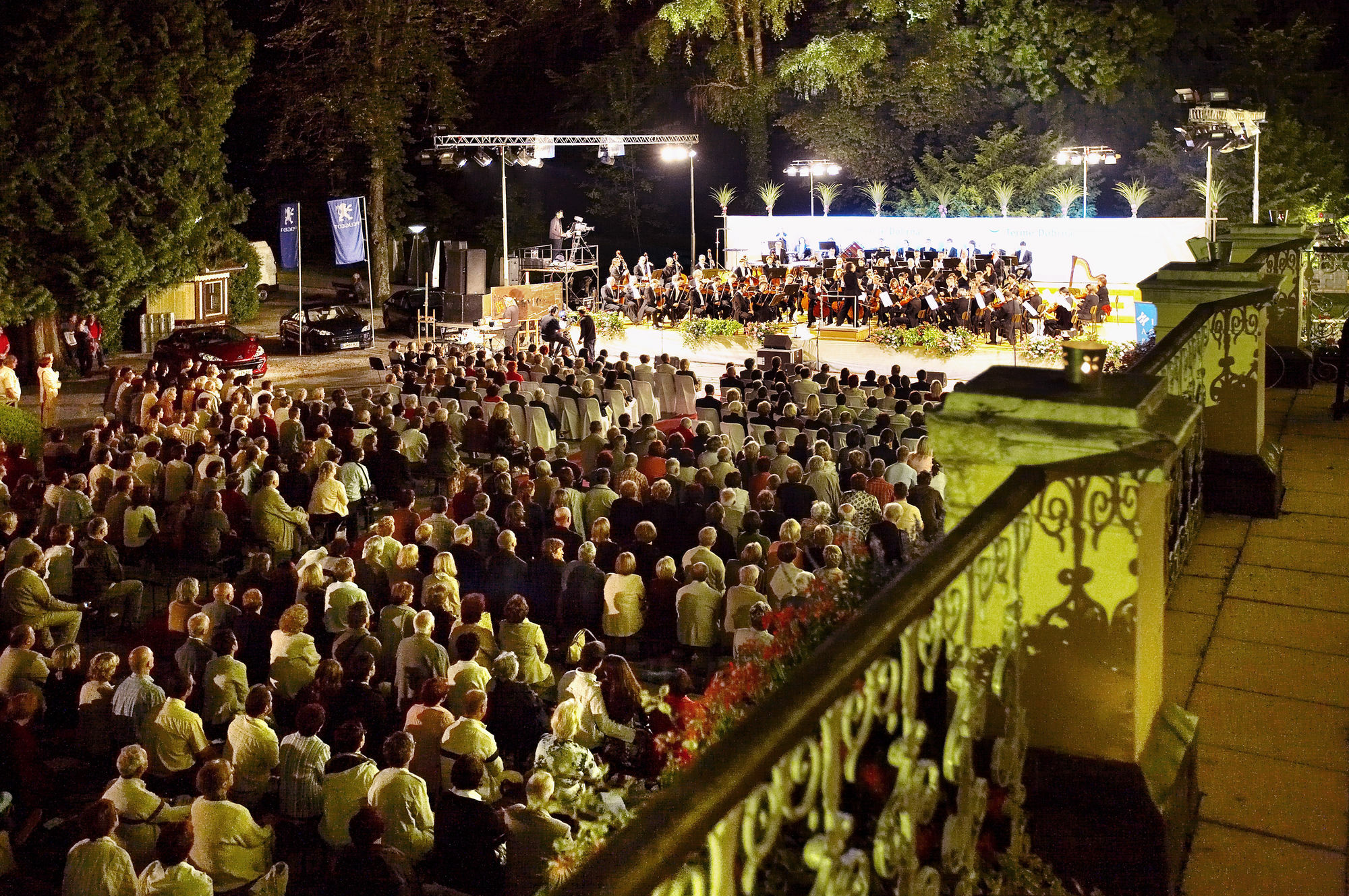 Depandance Vila Higiea - Terme โดแบร์นา ภายนอก รูปภาพ
